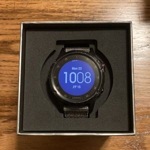 Garmin Fenix 5 Plus Sapphire Edition Original box and charger included!